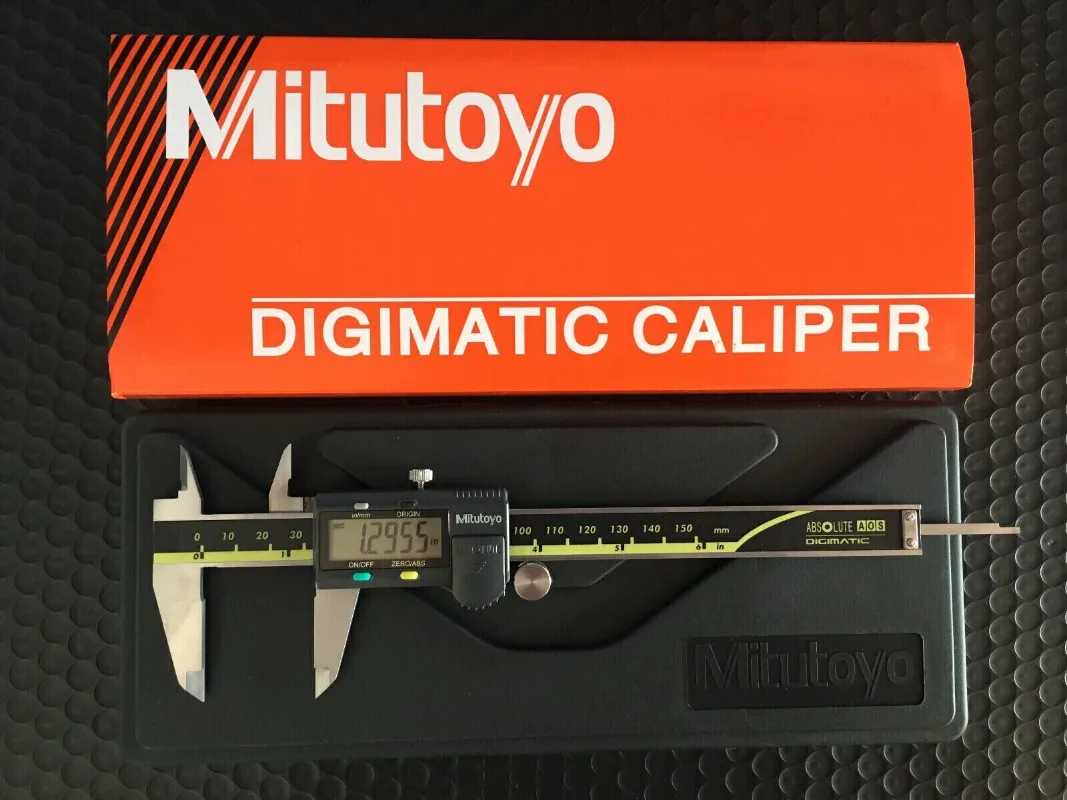

Mitutoyo Digital Caliper Stainless Steel Absolute Digimatic Caliper, 0-6"/150mm Range 500-196-20 Paquimetro Digital