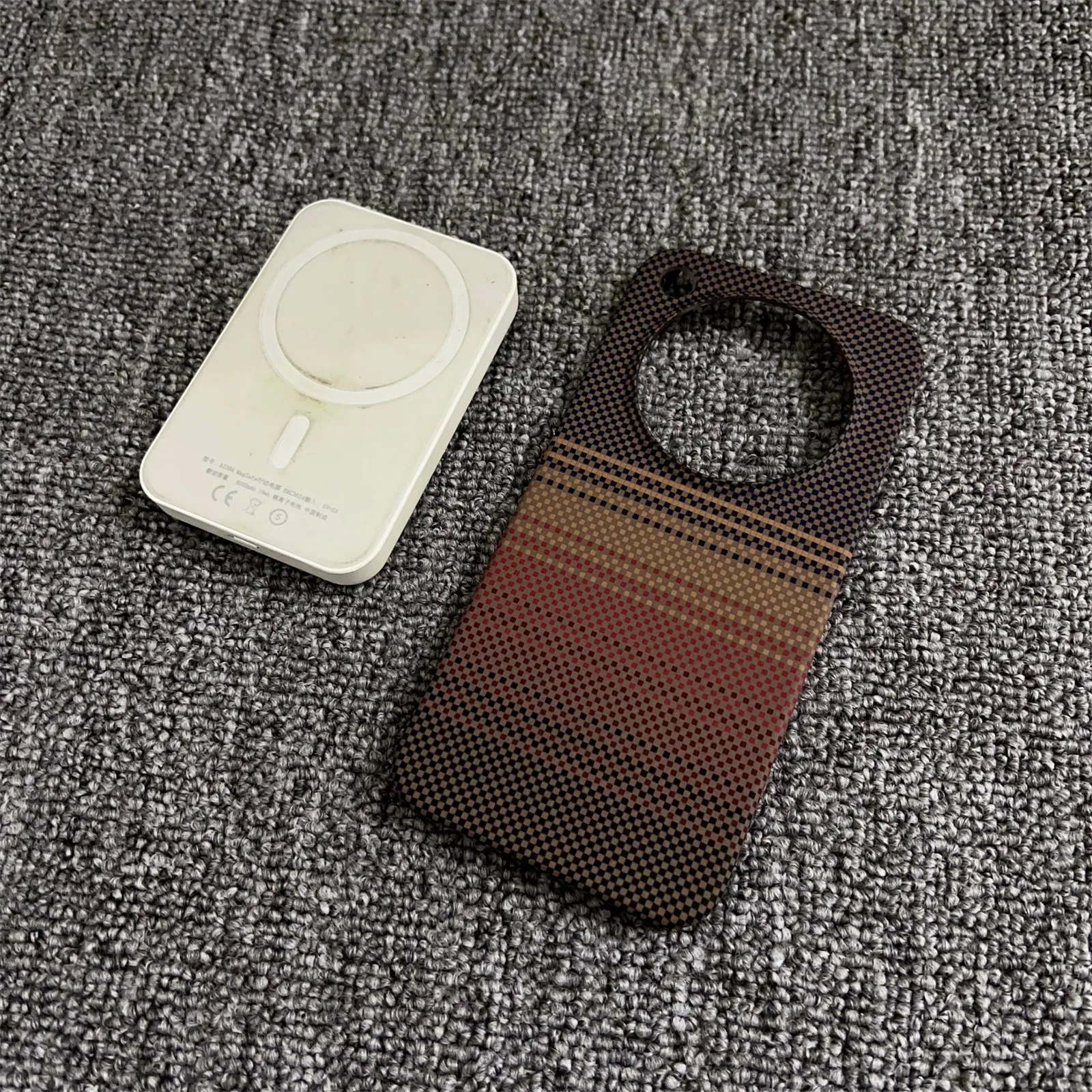 Enhanced Ultra-Thin Carbon Fiber Kevlar Pattern Magnetic Phone Case