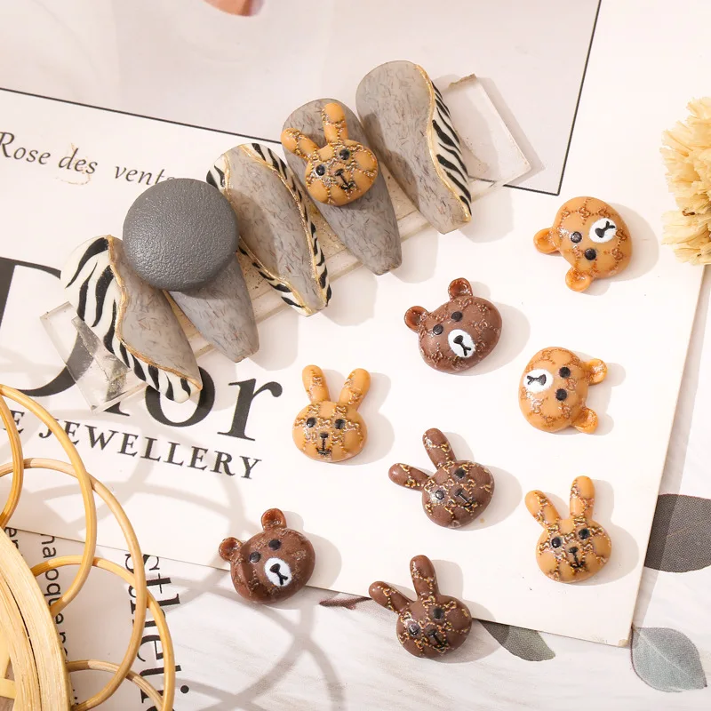 

50pcs/pack Cartoon Rabbit Color Little Bear Cute Toy Mini Striped Animal Biscuit Nail Art Decoration Manicure DIY Accessories