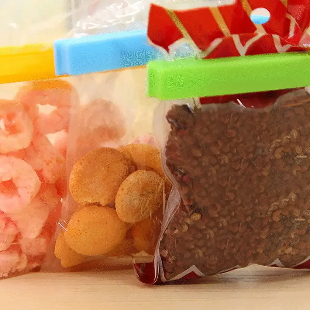 Kitchen Bag Clips 20PCS Random Color Versatile Kitchen Bag Clips Food Snack Organizer Tea Bag Seal Clip Kitchen Tools Durable and Reusable Tools