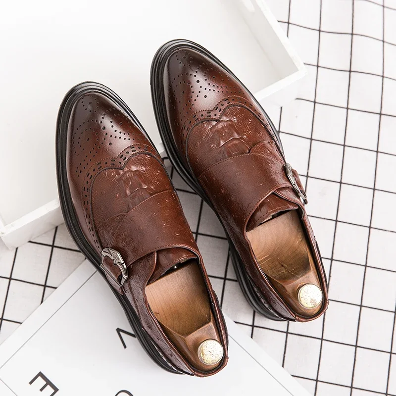 

Men Monk Shoes PU Fretwork Solid Color Hollow Shallow Slip-on Comfortable Classic Business Casual Shoes Brogue Shoes