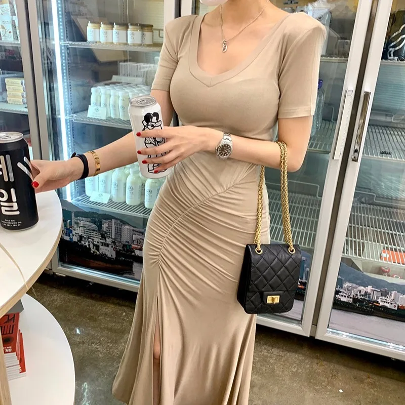 

Khaki Sexy Midi Dress for Lady Japanese Korean 2022 Spring Autumn Solid V-neck Side Pleated Design Slim Short Sleeve Midi Dress