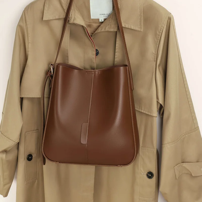 Genuine leather new fashionable women's large bag designer makeup bag women's large capacity crossbody shoulder bag women's bag