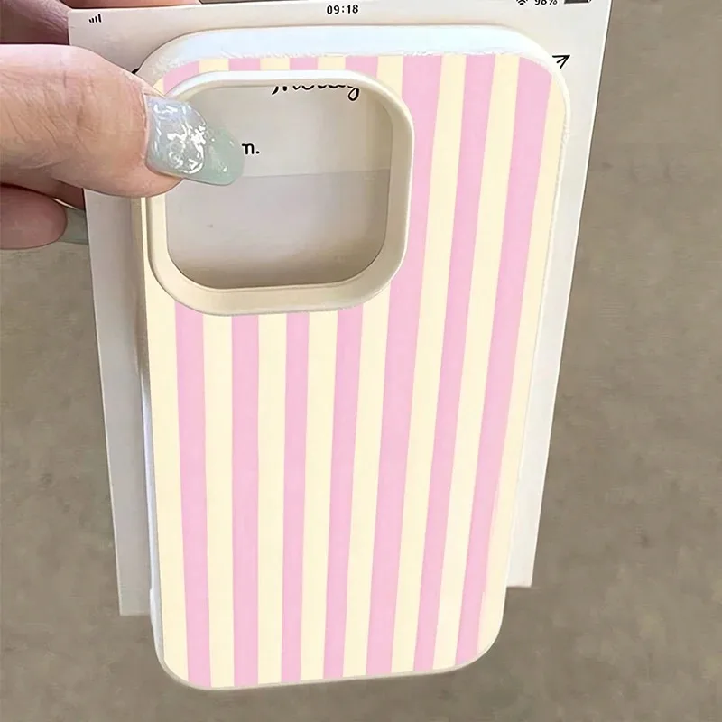 Elegant Pink Vertical Striped Lichee Pattern Phone Case