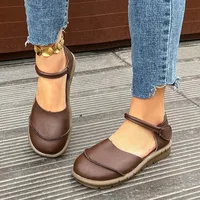 Sandales plates tête à bout pour femmes, chaussures d'été décontractées à semelles souples, nouveau style rétro, chaussures pour mères, chaussures pour femmes de grande taille 4