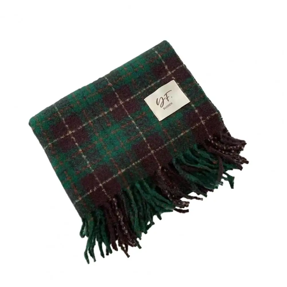 Рисунок 2 - Элегантный шарф в стиле ретро с