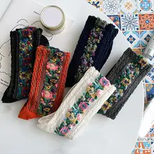 

1 Pair Middle Tube Twist Warm Women Socks Flower Pattern Ethnic Print Crew Socks for Autumn Winter