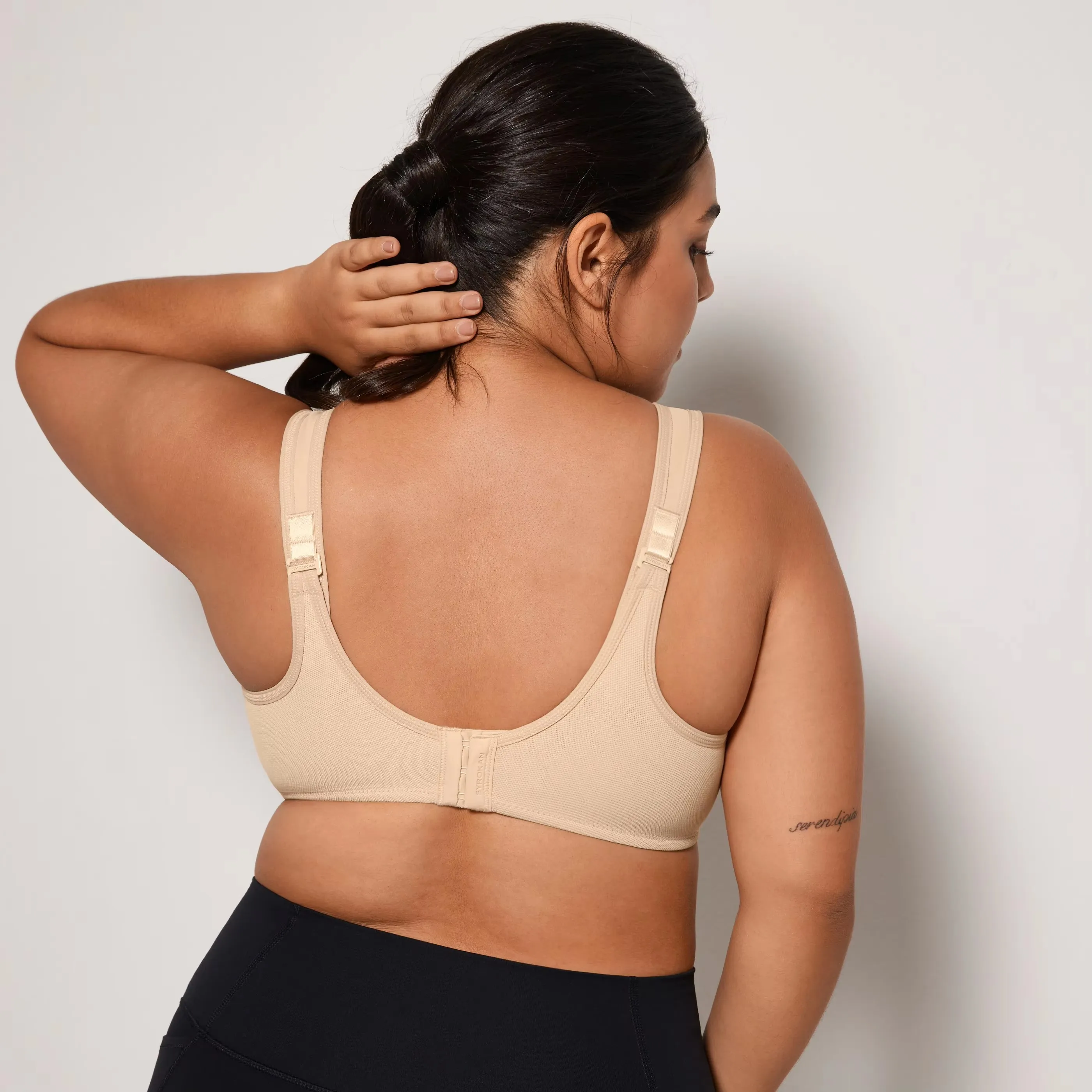Yoga Sports Full Coverage Bra Women Max Control High Support Plus Underwire Gym Fitness Top Activewear Beathable Curve Underwear 4