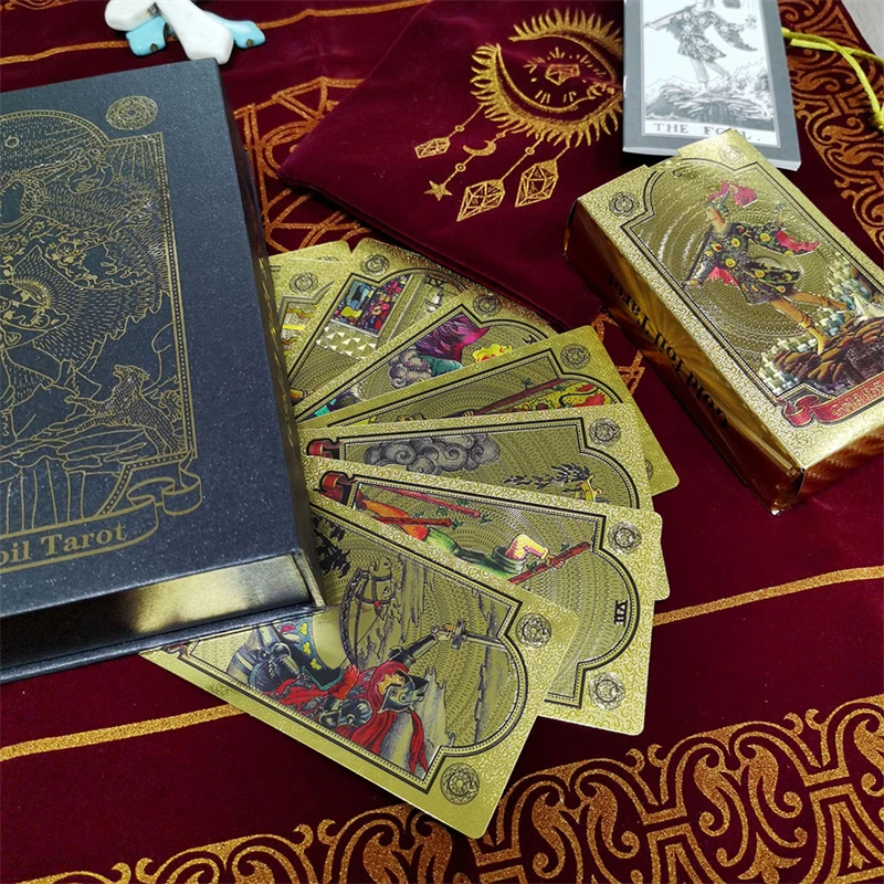 

Набор карт из ПВХ для Таро, включая фланелевую скатерть/сумку для хранения/инструкции, три цвета