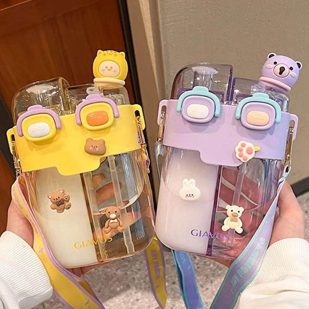 Water Bottle Large Capacity Cute Cartoon Drinking Bottle 530ml Double-Bin Plastic Straw Cup with Adjustable Strap for Kids_voghion.com