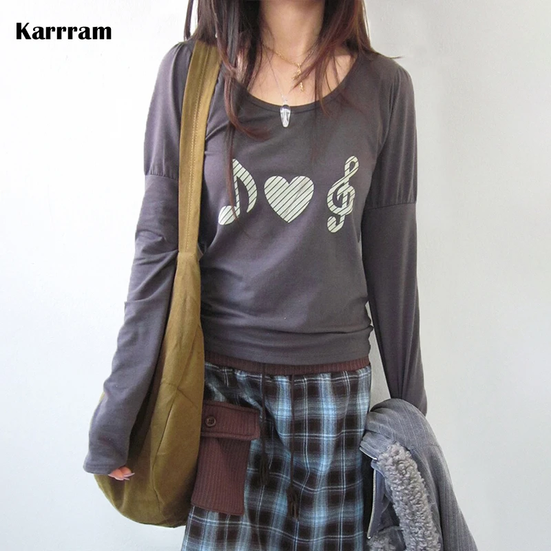 Karrram Japanisches Y2k Herz-Print T-Shirt Vintage Harajuku Langarm Graues T-Shirt Koreanischer 2000er-Stil Streetwear Amerikanischer Retro-Look