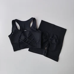 Women's Seamless Yoga Set - Sporty Chic Fitness Ensemble - S (Black)