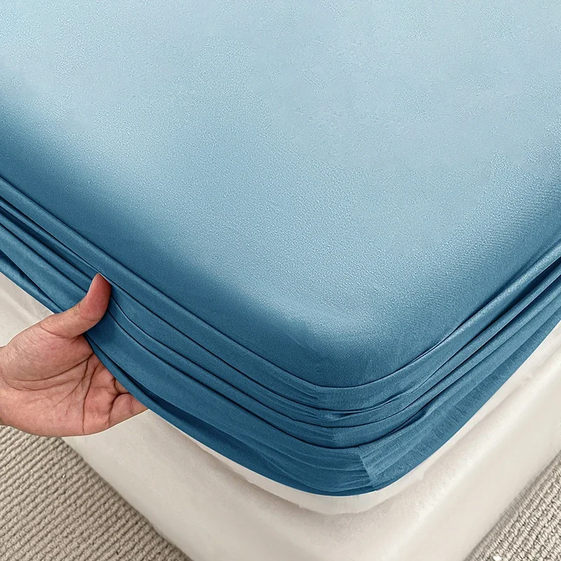 Luxurious Ultra-Soft Microfiber Elastic Fitted Bed Sheet