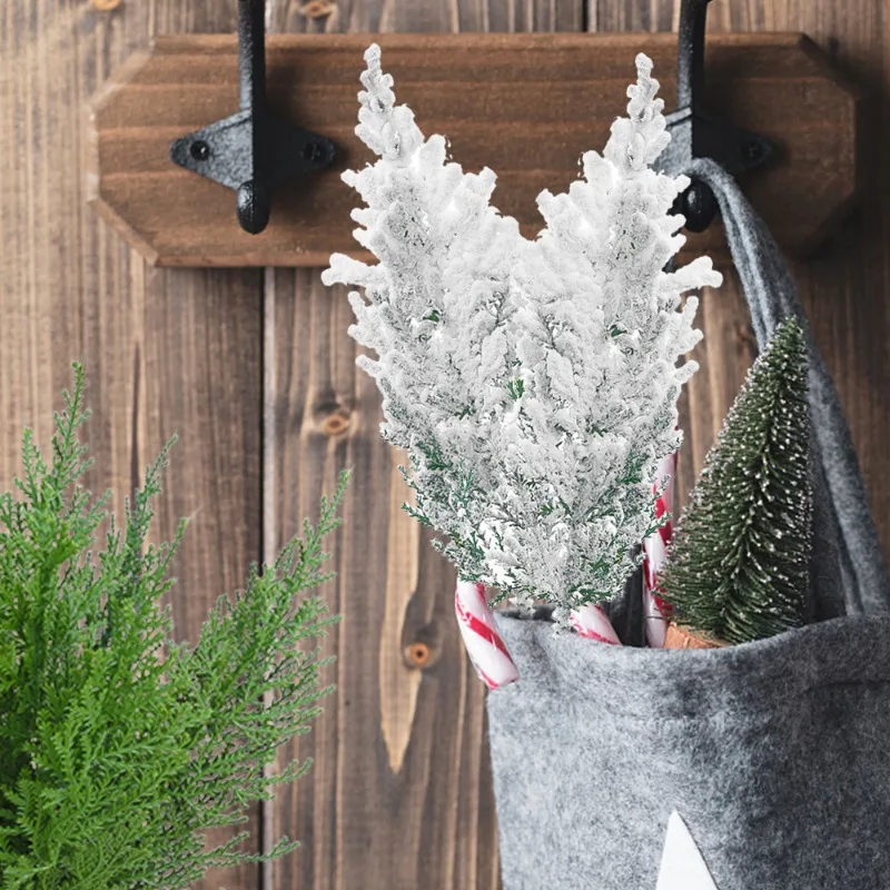 Branches de pin artificielles en flocons de neige, fausses plantes vertes de Noël, feuilles de pin, guirlande DIY, décorations d'arbre de Noël, décoration de fête du Nouvel An_voghion.com