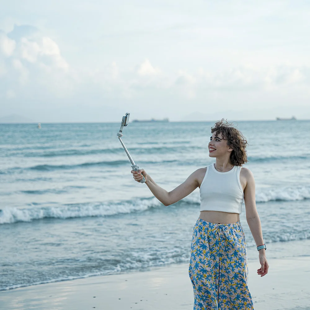 FeiyuTech VB4 Smartphone Stabilizer Face AI Tracking 3-Axis Gimbal Built-in Selfie Stick Video Record for iPhone/Android 5