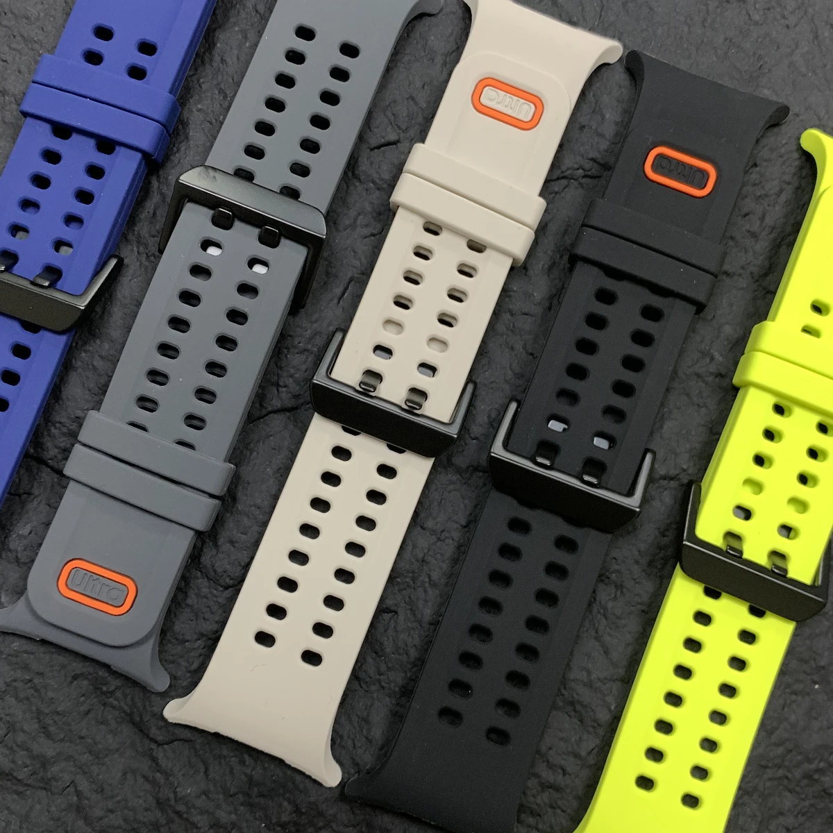 Enhanced Silicone Sport Strap for Smartwatches - Ultra-Comfort Wristband, 47mm, Official Design