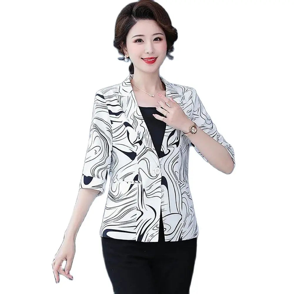 Temperament Printing Small Western-style Women's Autumn 2024 New Foreign Style Joker Slim Design Sense Fashion Casual Coat 5XL.