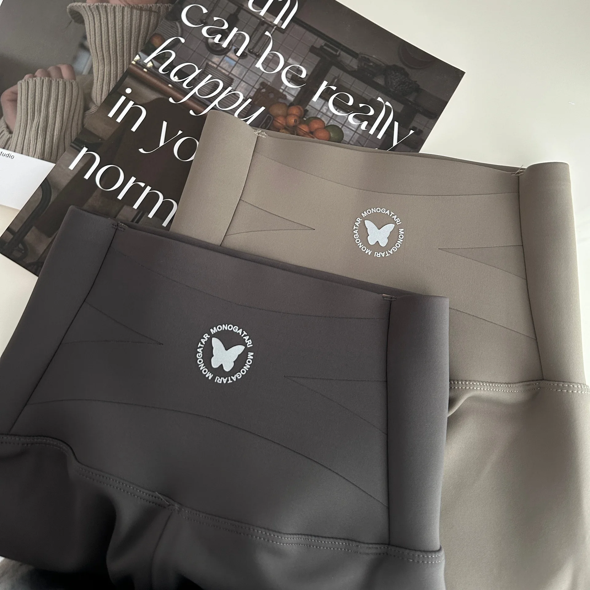 Farfalla Indietro Croce Foderato In Pile Legging Autunno Pantaloni Da Yoga A Vita Alta Velluto Tblack Allenamento Yoga Pantaloni Controllo Della Panci