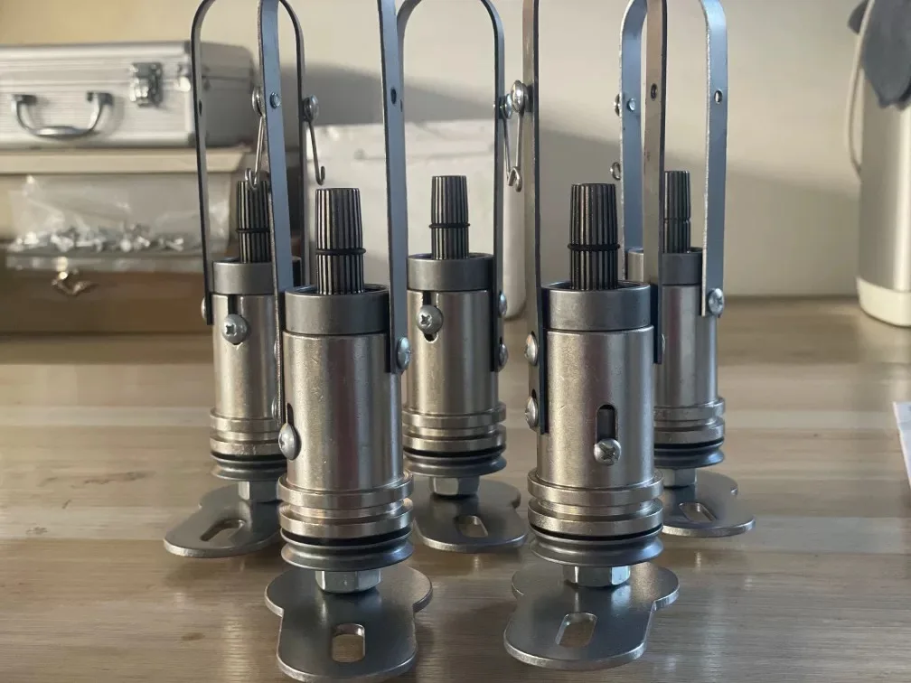 6-24 바늘 3-10mm 페이스 마스크 실린더 뜨개질 귀 밧줄 및 크로 셰 뜨개질 후크 기계 헤드 귀 벨트 기계 액세서리