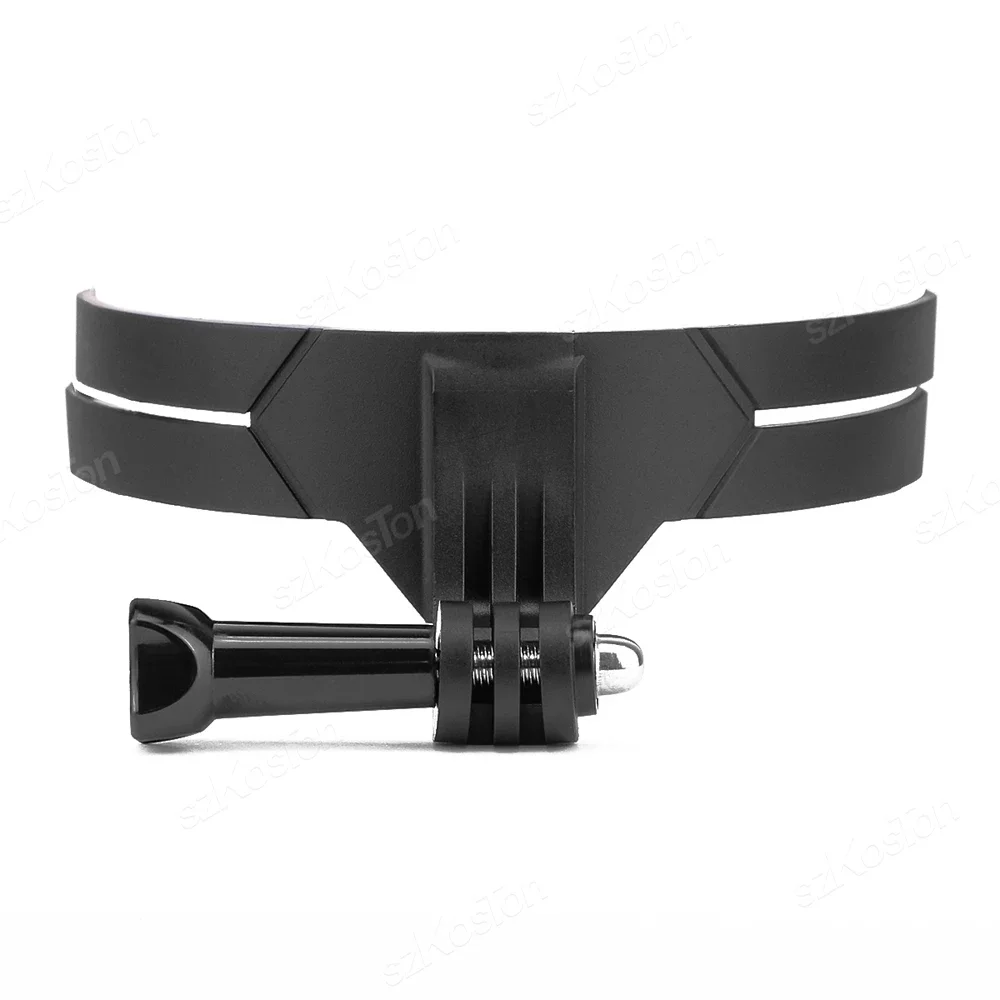Support caméra casque moto GoPro Insta360 Kit A en gros plan montrant la base adhésive et le connecteur.