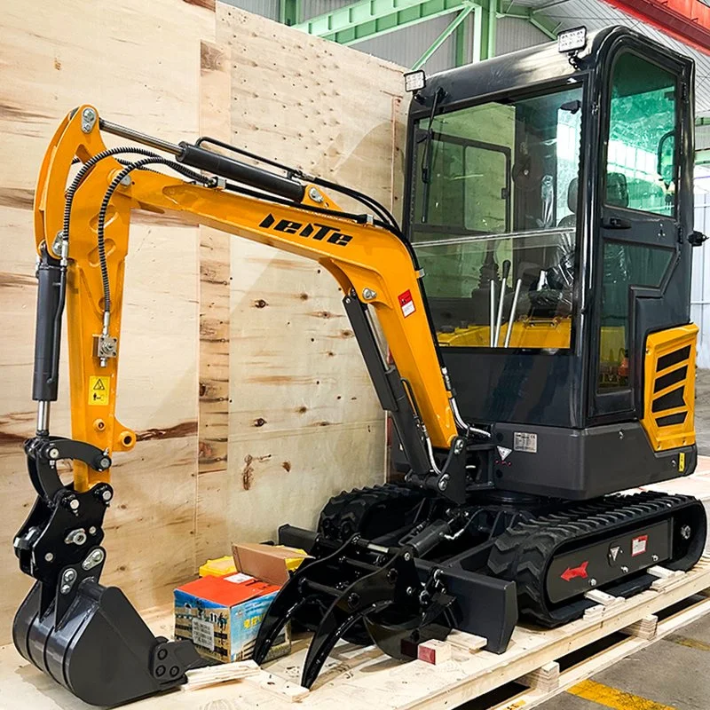 מכונת חפירה מיני 1.8 טון מכונת חפירה חקלאית מיני זחל EPA שימוש ביתי מכונת חפירה קטנה למכירה