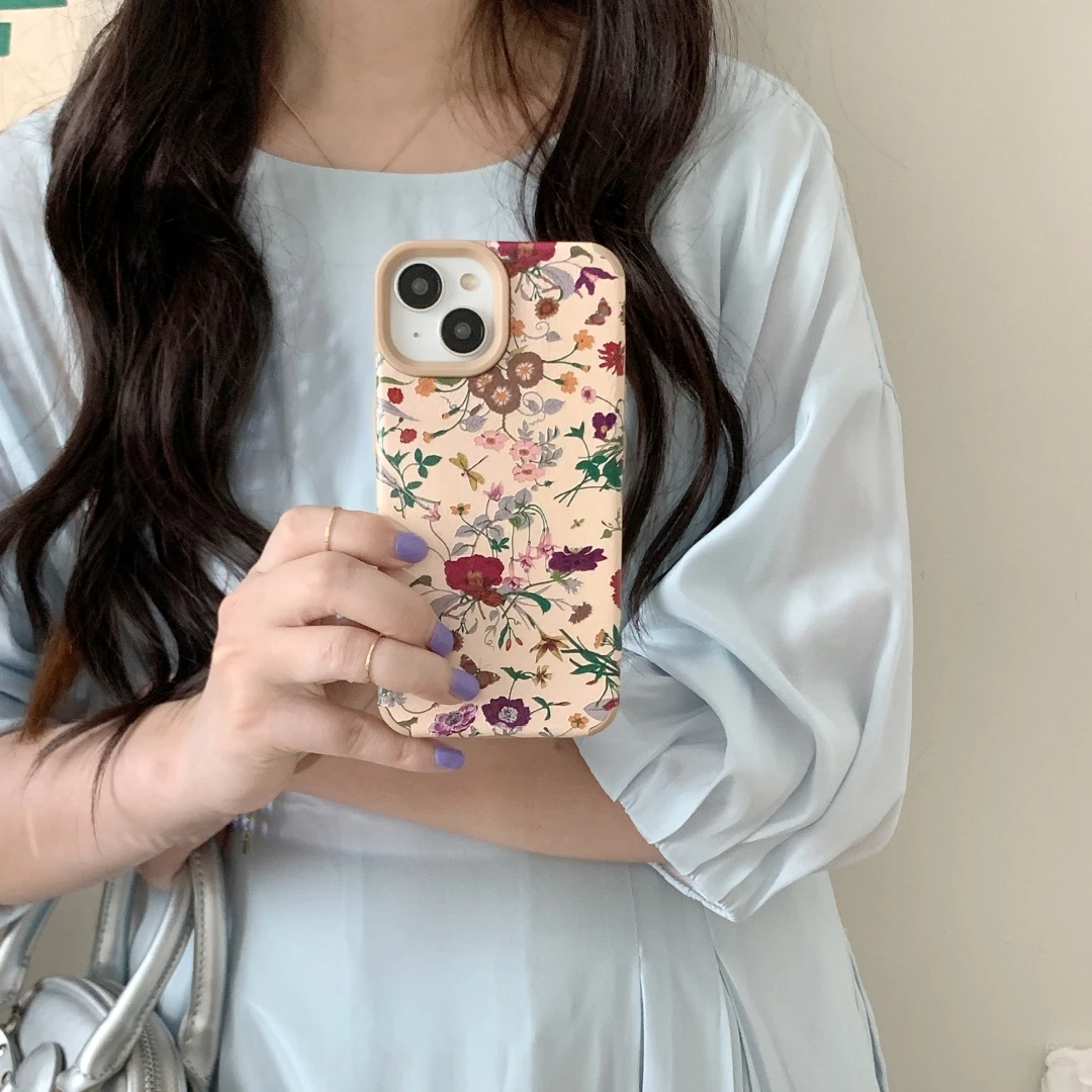 Vintage Flowers Leather Phone Case For iPhone