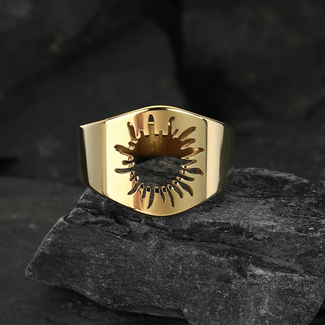 Kinitial April Stainless Steel Sun Signet Ring Sunflower Ring Round Signet Ladies Simple Ring
