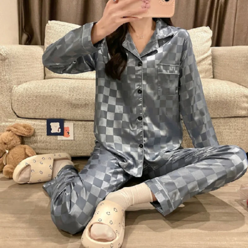 Рисунок 6 - Женский модный дизайнерский комплект из 2 предметов