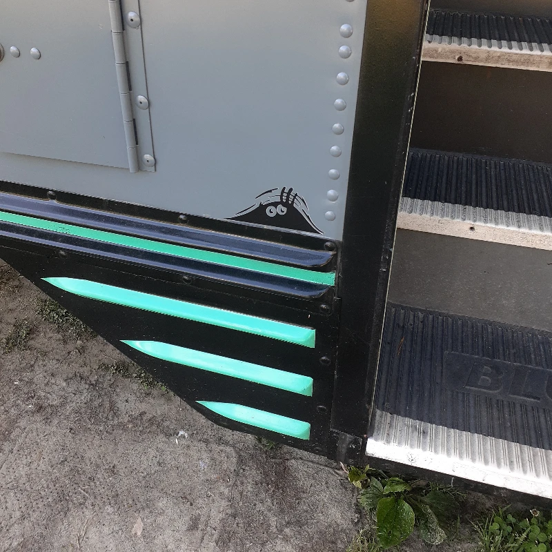 20*8cm Peeking Monster Sticker Funny Walls Windows Sticker Graphic Vinyl Car Decals Stickers