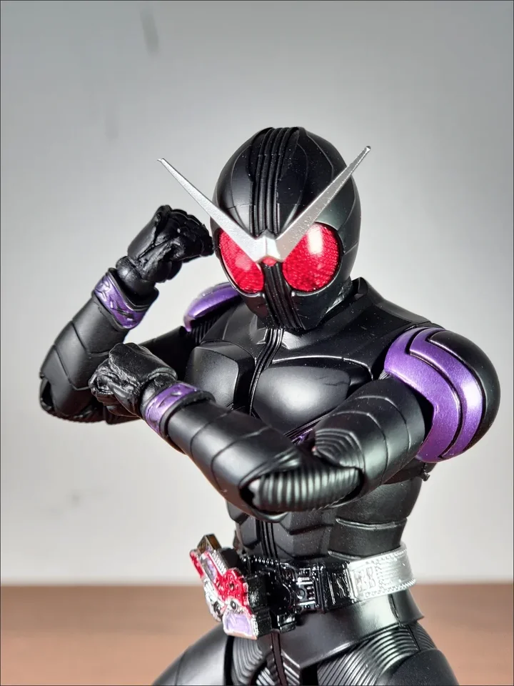 アニメ仮面ライダー組み立てモデルマスクスーパーマン永遠のアクション