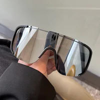 New Y2K Style Cycling Sunglasses Windproof Glasses for Men Women Retro-Reflective Sheeting Lens Road Riding Sport Glasses 2