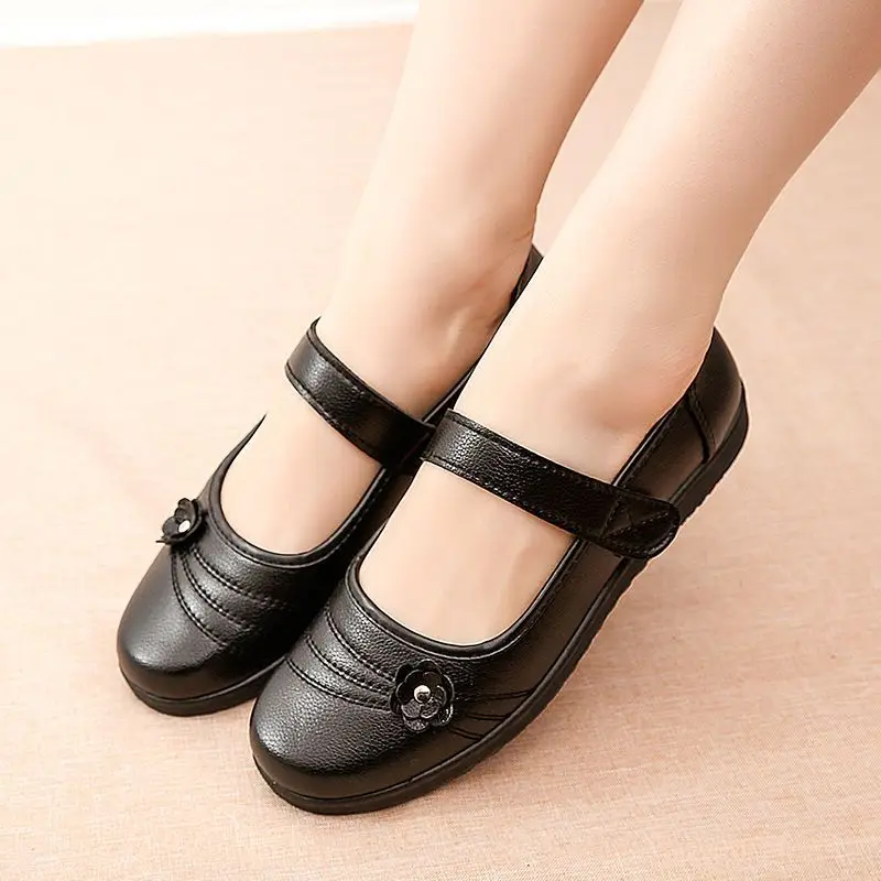 Spring Summer Women New Flat Shoes Ladies Mary Janes Shoes Non-slip Female Leather Footwear Soft Sole Comfortable Mom Shoe
