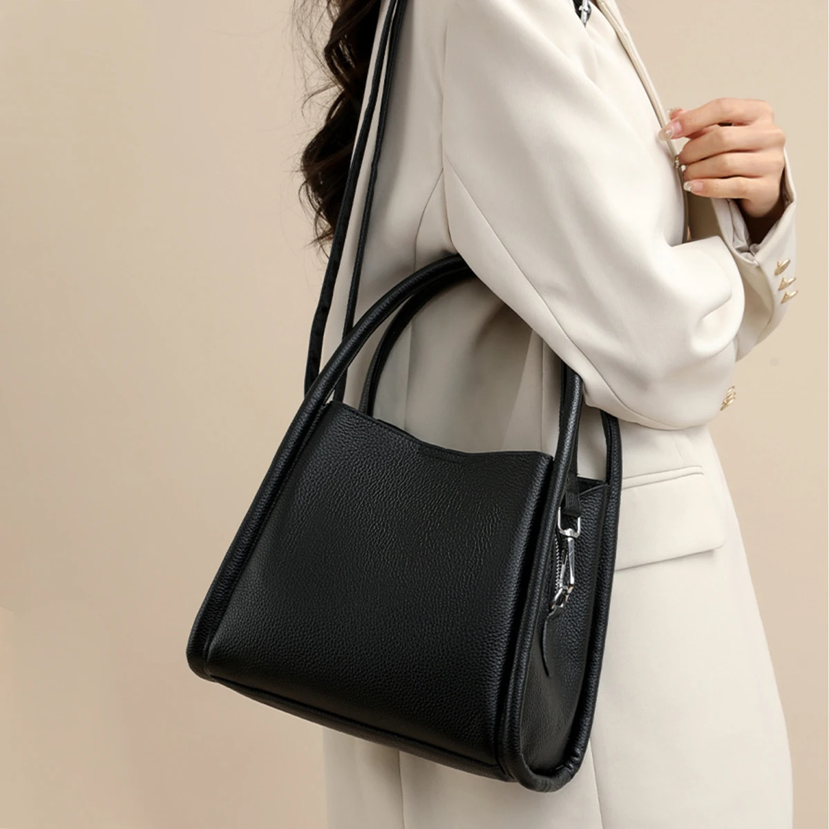 FOXER Women's Handbag Genuine Leather Tote Bag 2026 Spring Summer Casual Shoulder Bag Large Capacity Commute Travel All-match 3