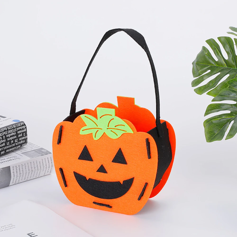 Halloween Pumpkin Candy Bag Halloween Decorative Felt Handbag Halloween Trick Or Treat Goody Bags Kids Halloween Party Gift Bag