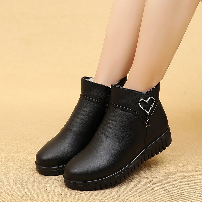 Winter Women's Genuine Leather Ankle Boots Lady Soft Flat Shoes Casual Comfortable Side Zip Ankle Boots Mother Warm Snow Boots