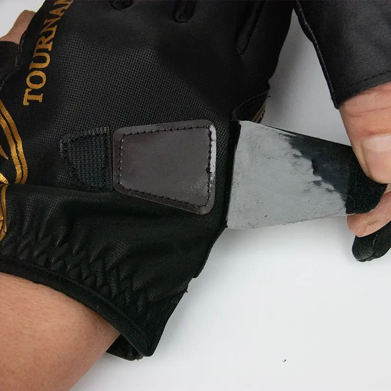 Women Men Leather Fishing Gloves Three Half Fingers Fitness Glove Outdoor Wear-resistant Warm Magnetic Fish Hook Gloves