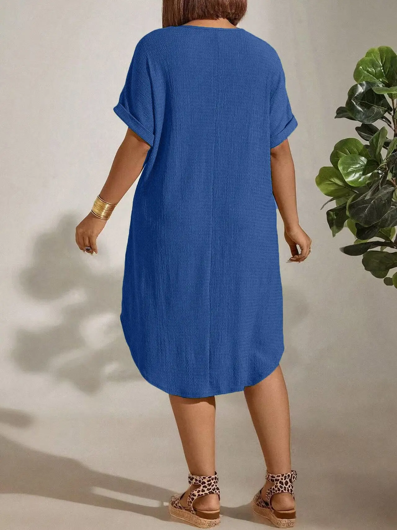 Casual Dress Image 8