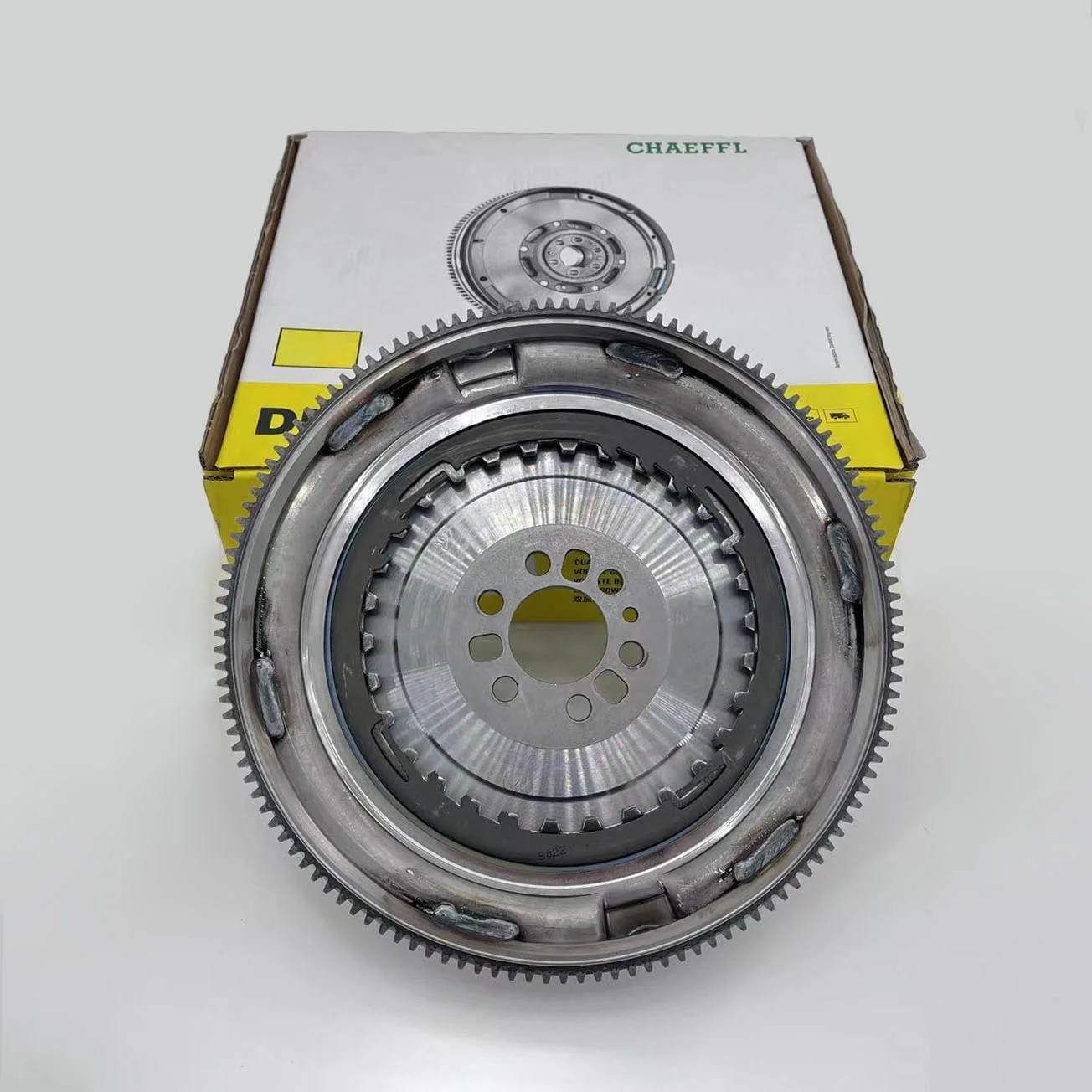 415051809 03C105266Q 03C105266S 04E105266 CLUTCH FLYWHEEL FOR GOLF JETTA 6 holes 129 teeth
