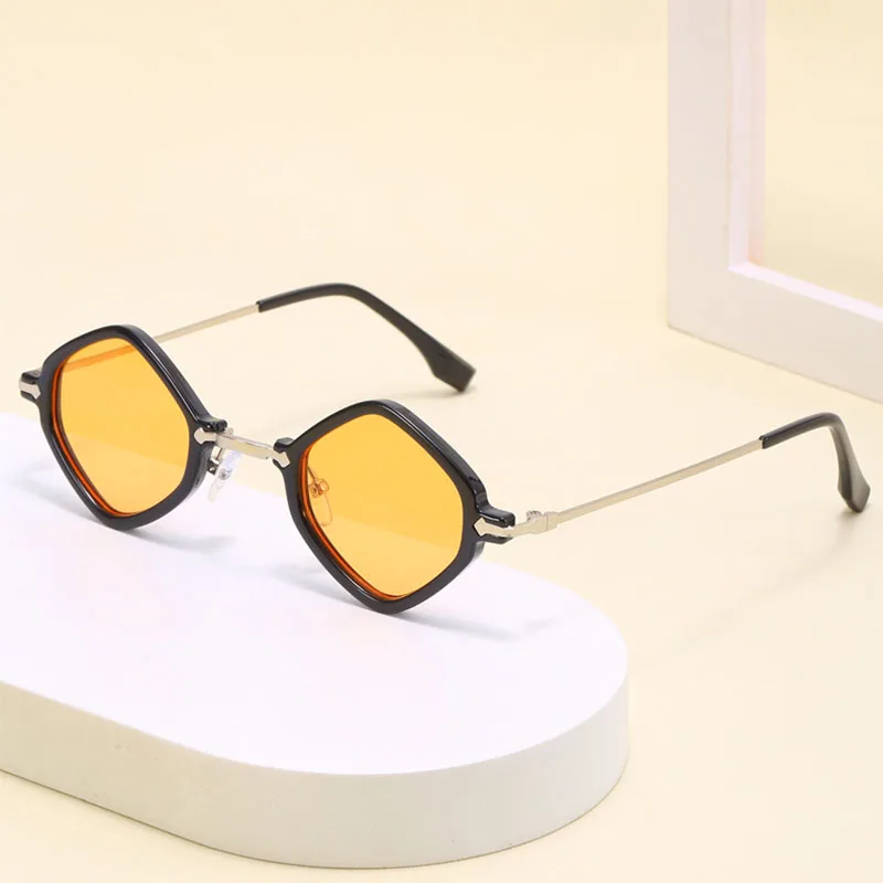 

Irregular Punk Small Square Sunglasses Women Vintage Personalized Party Hip Hop Sunglass Men Fashion Glasses Shades UV400