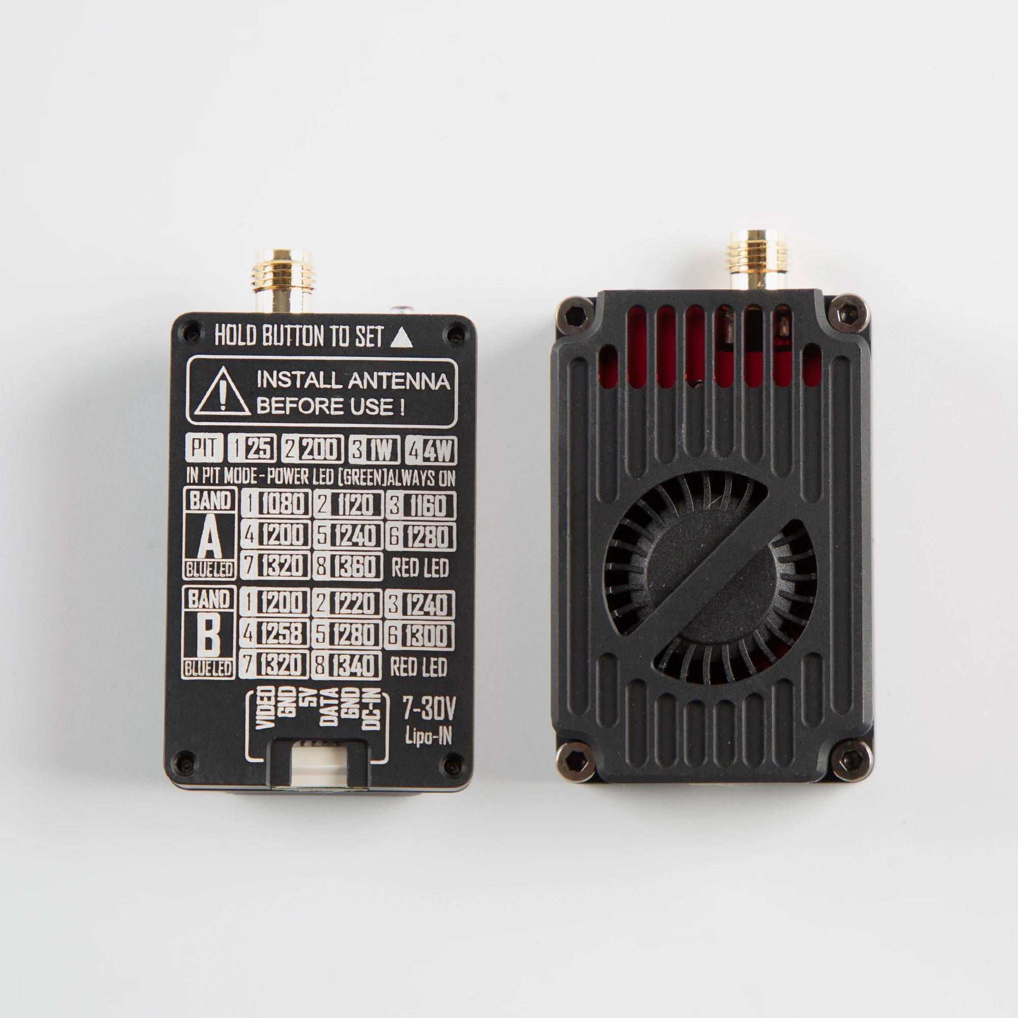 Boîtier du RUSHFPV 1.3G 4W V2 VTX avec antenne SMA, adapté pour drone FPV
