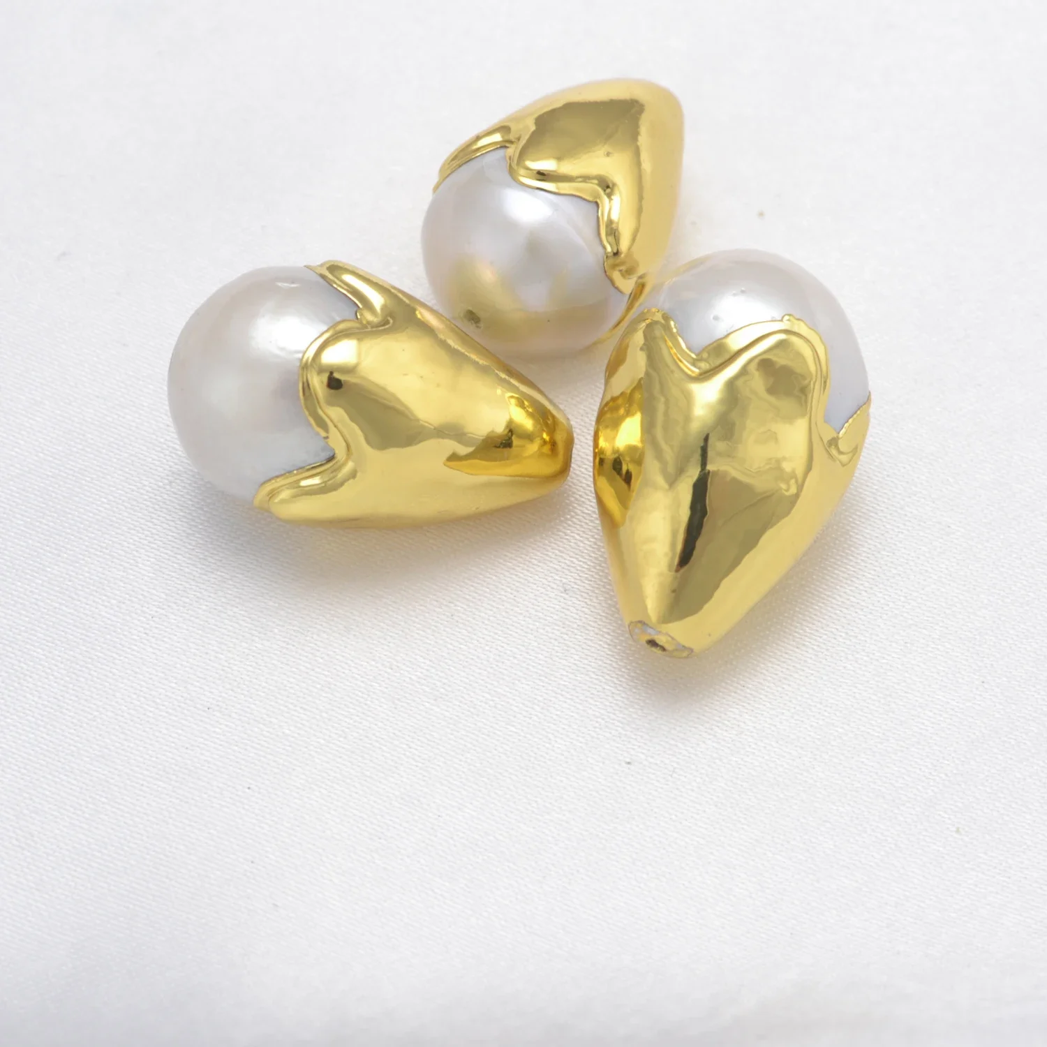 LJRIVER 5 Pcs Pearl Beads for DIY Jewelry Making Accessories Color Natural Pearls Whit Hole Beaded Parts for Necklace Bracelet