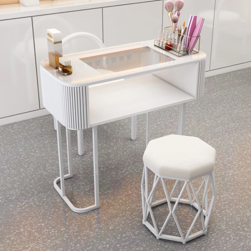 Рисунок 5 - Белый Органайзер