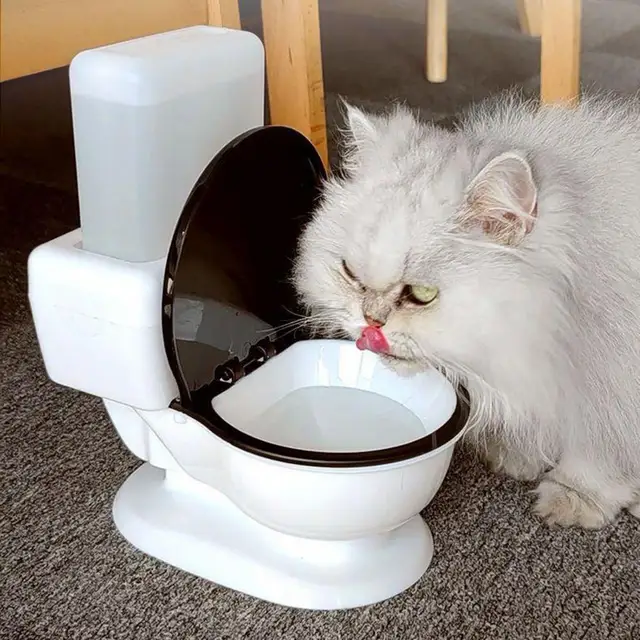 650ML Automatic Cat Toilet Water Dispenser Dustproof  Toilet Shape Pet Water Fountain Drinking Bowl Plastic