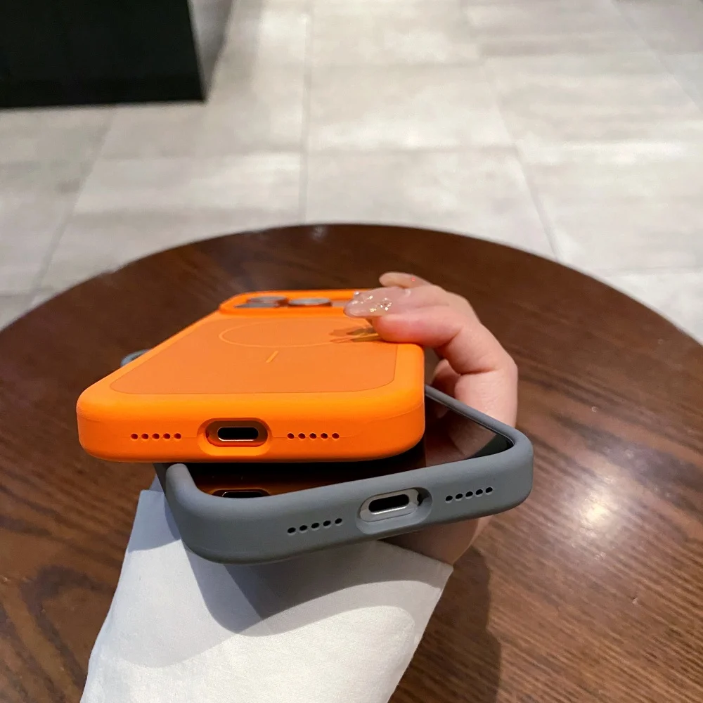Pure Color Liquid Silicone Shockproof Cover with Large Window
