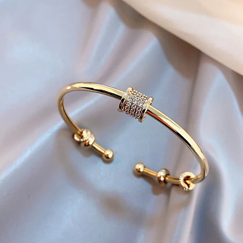 French High Sense Cylindrical Transfer Girlfriends Cuff Bracelet Gothic Girls Fashion Jewelry Party Luxury Accessories For Woman 5
