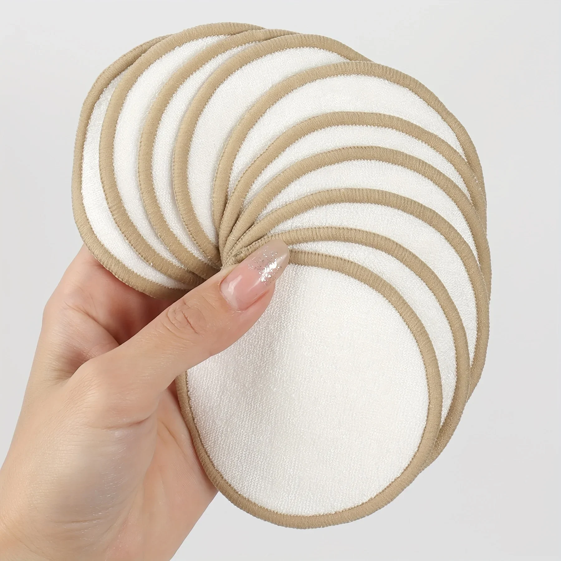 Eco-Friendly Reusable Cleansing Pads for Gentle and Thorough Makeup Removal