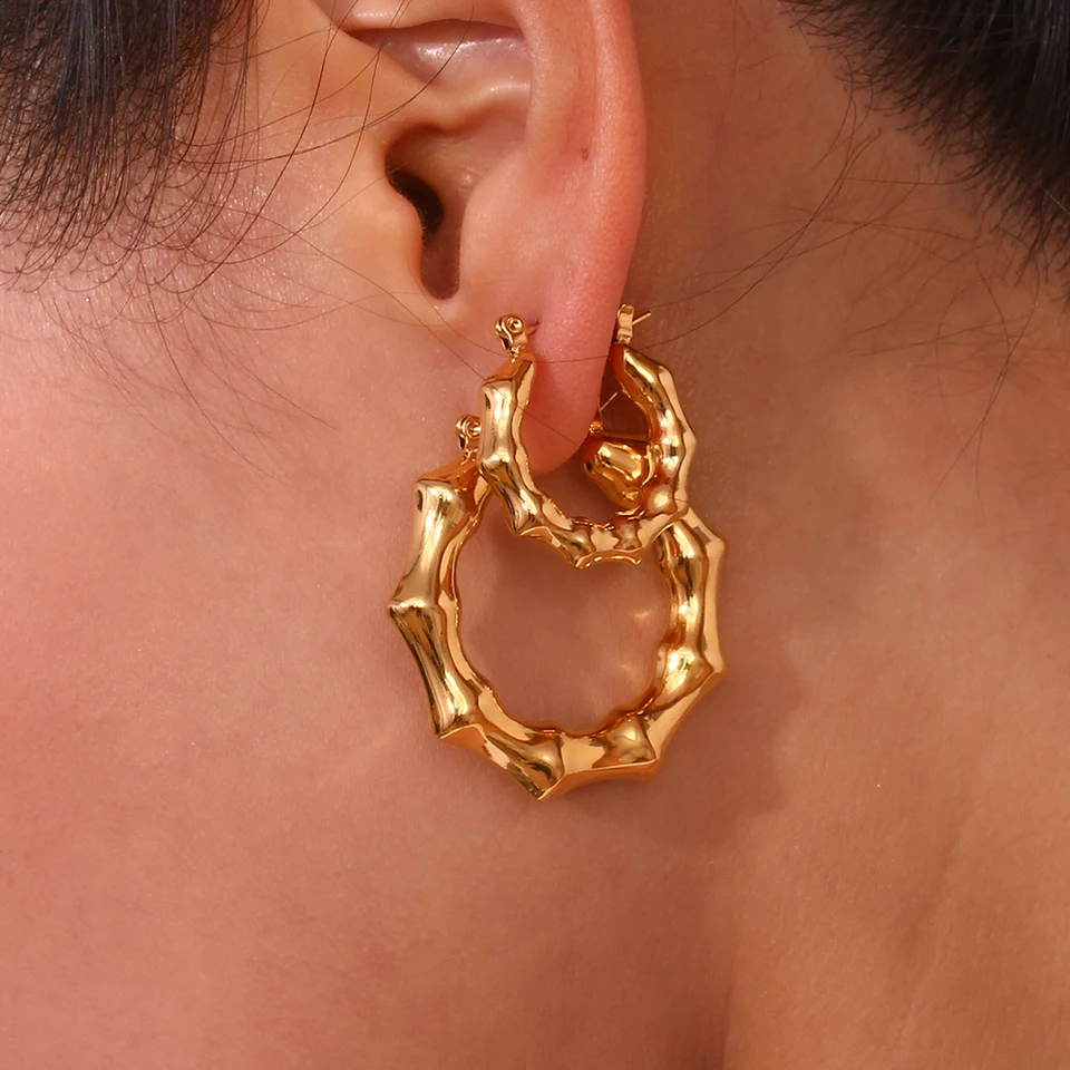 The Anurita Hoop Earrings | BlueStone.com