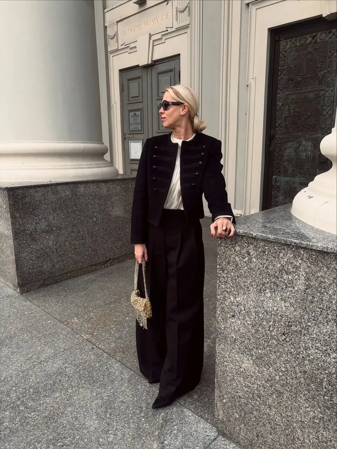 Chic Black Round Neck Napoleon Military Jacket Women Casual Full Sleeve Buttons Cropped Slim Coat 2026 Lady Daily Street Jackets 19 Sce051da3e1e241418d88106622aab98cd