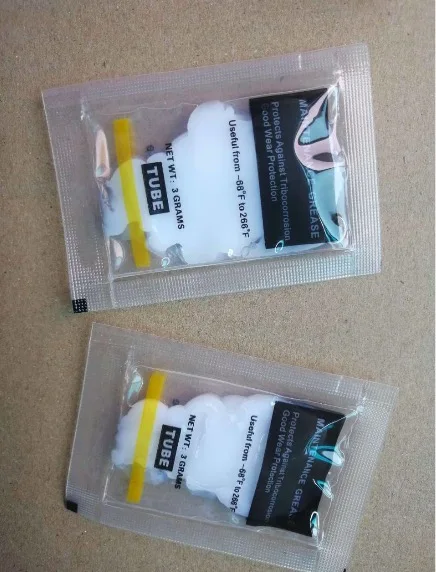 

2pcs white grease oil lubricant bag for motor , gearwrench industry tool maintenance