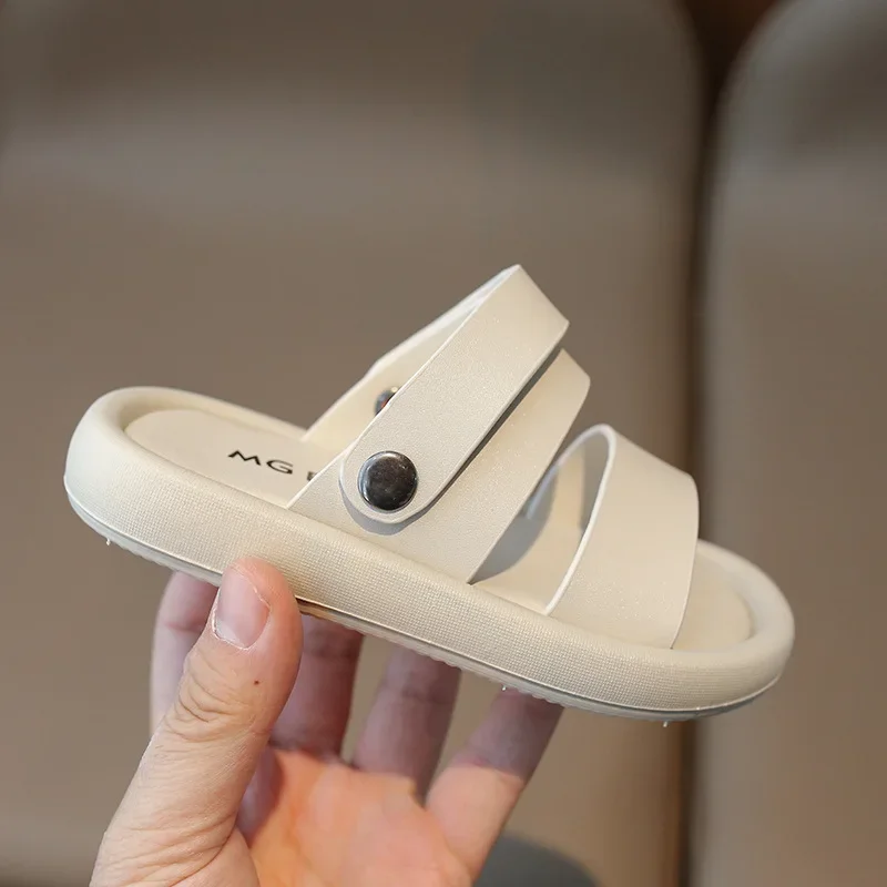 Children's Sandals Summer Beach Shoes Soft Bottom Boys' Shoes Trendy Casual Wear Ideal For Outdoor Activities